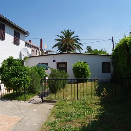 Jasna Holiday home Premantura